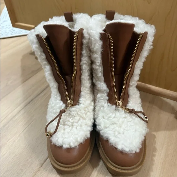 Coach Leona Sherling Boot - Picture 9 of 11